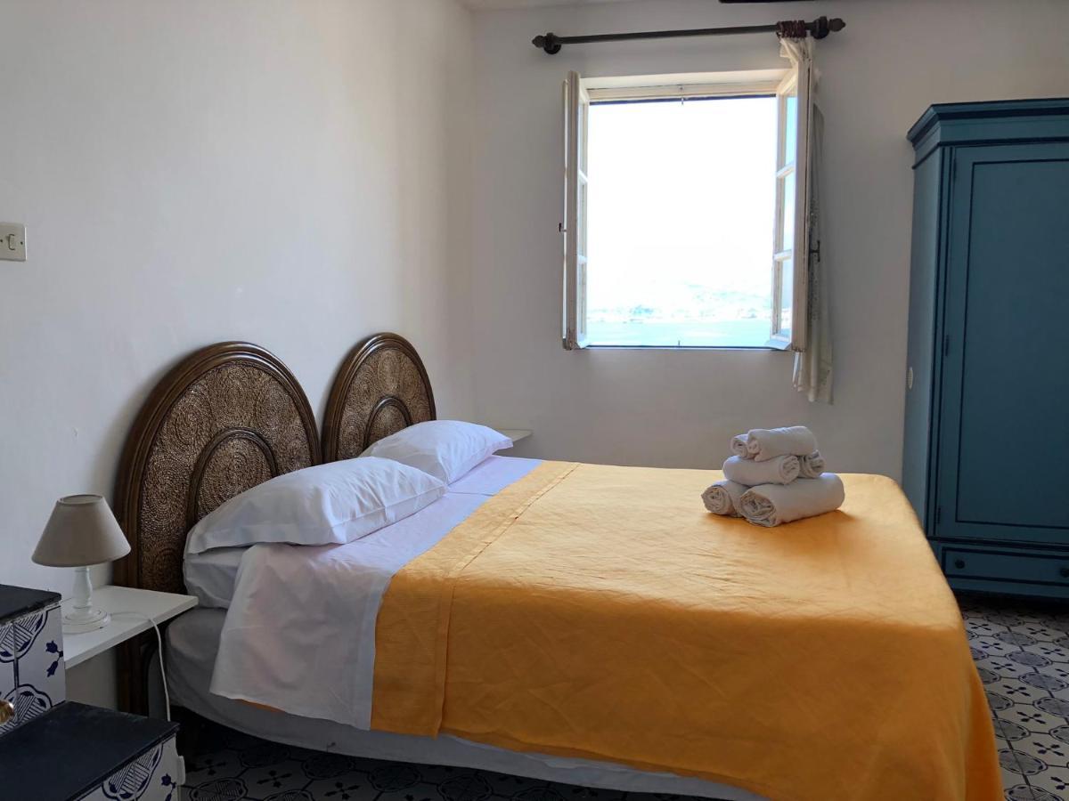 Bed and Breakfast Il Vecchio E Il Mare Gaeta Exterior foto